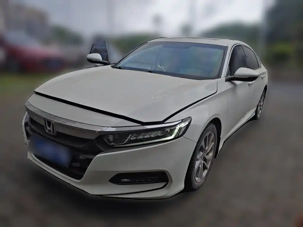 Honda Accord 2018 — фото 1