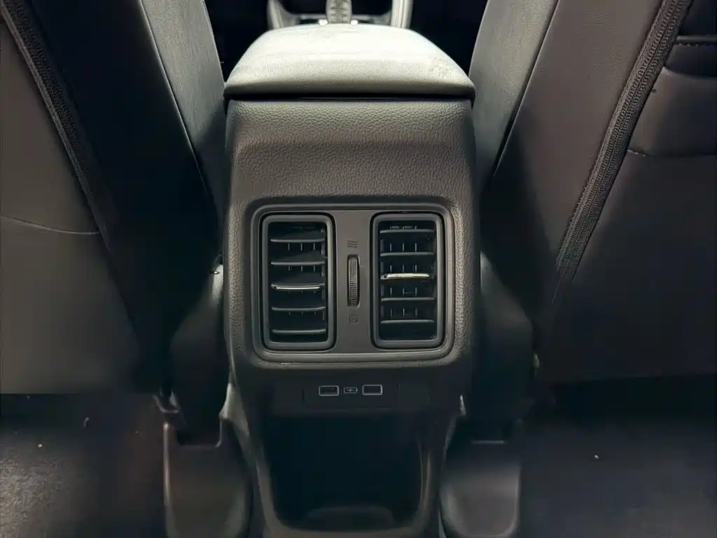Honda Vezel 2023 — фото 10
