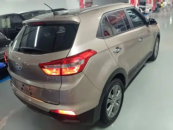 Hyundai ix25 2015