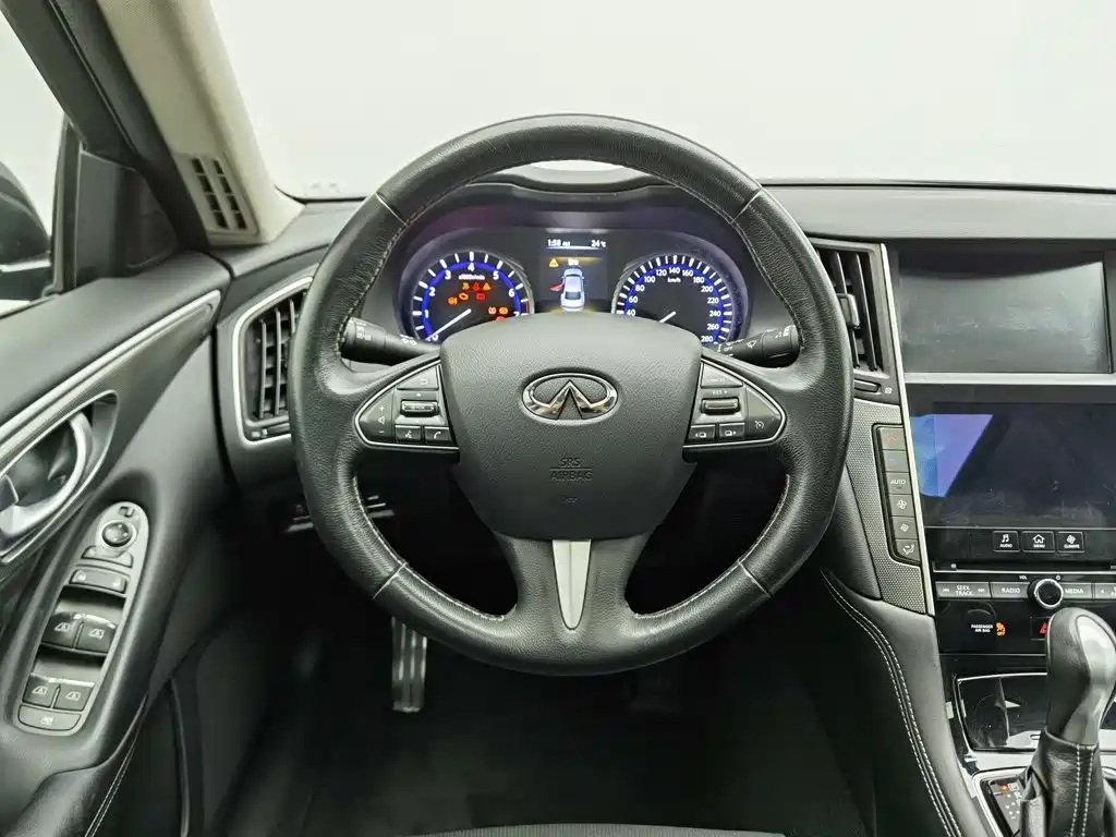 Infiniti Q50L 2018 — фото 11