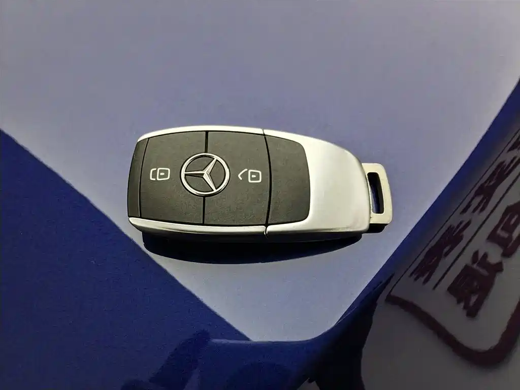 Mercedes-Benz GLB 2020 — фото 19