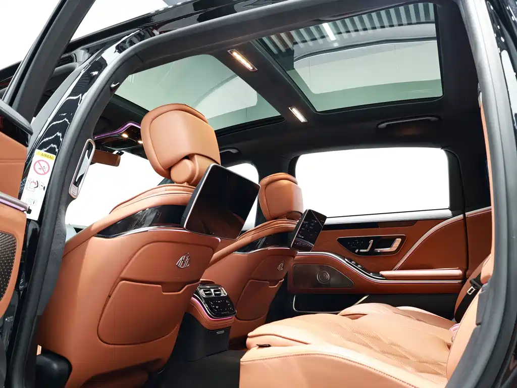 Mercedes-Benz Maybach S-Class 2022 — фото 17