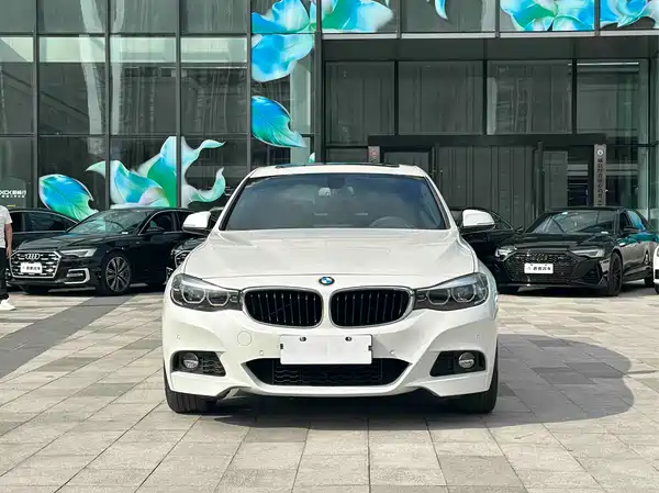 BMW 3 Series GT 2019