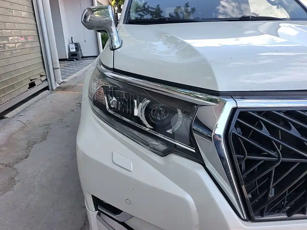 Toyota Prado 2019 — фото 11