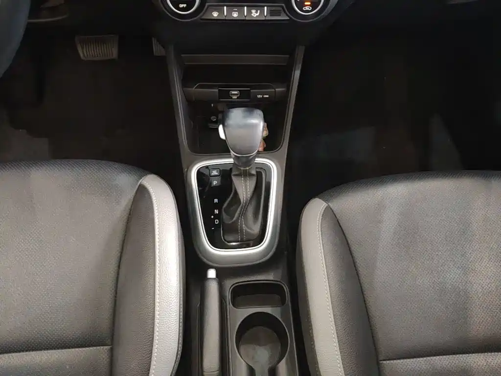 Kia KX1 2019 — фото 14