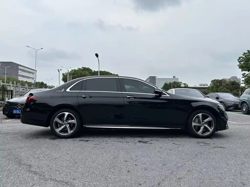 Mercedes-Benz E-Class 2019