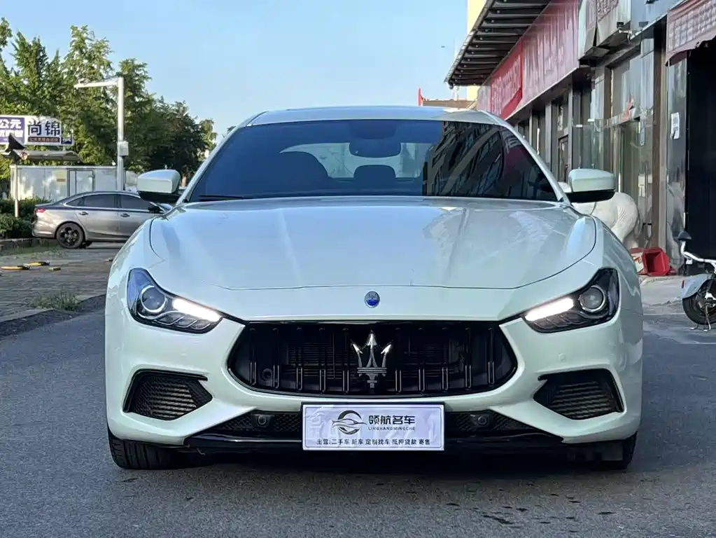 Maserati Ghibli 2017 — фото 2
