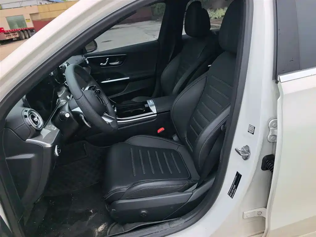 Mercedes-Benz C-Class 2022 — фото 15