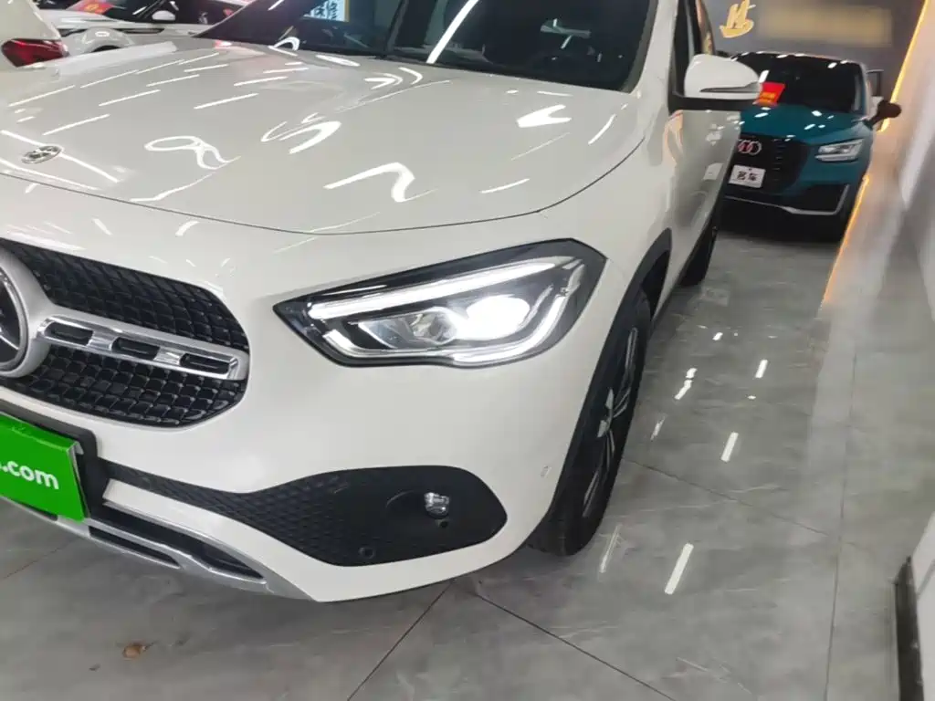 Mercedes-Benz GLA 2021 — фото 24