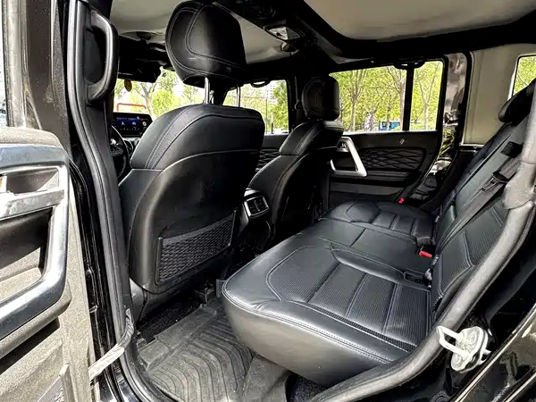 BAIC BJ40 2023