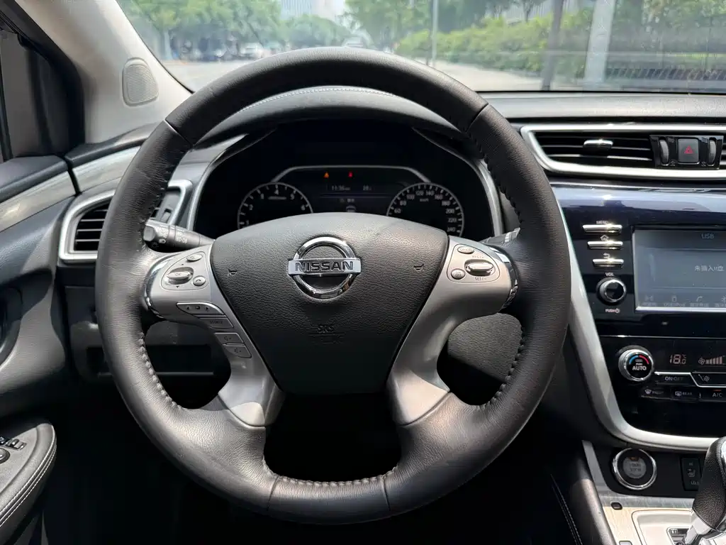 Nissan Murano 2018 — фото 9