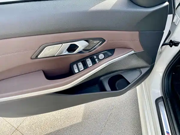BMW 3 Series 2021