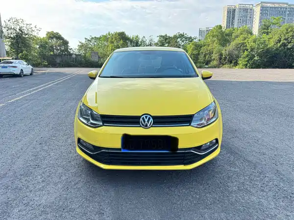 Volkswagen Polo 2015