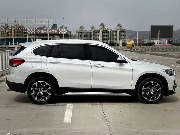 BMW X1 2021