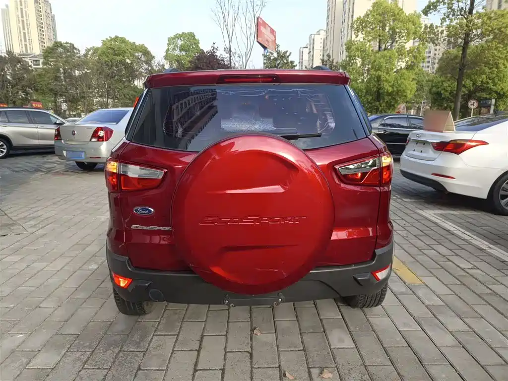 Ford Ecosport 2017 — фото 4