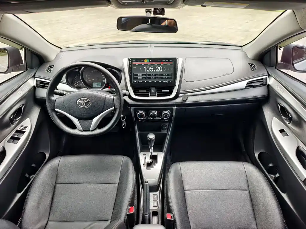 Toyota Yaris L 2020 — фото 5