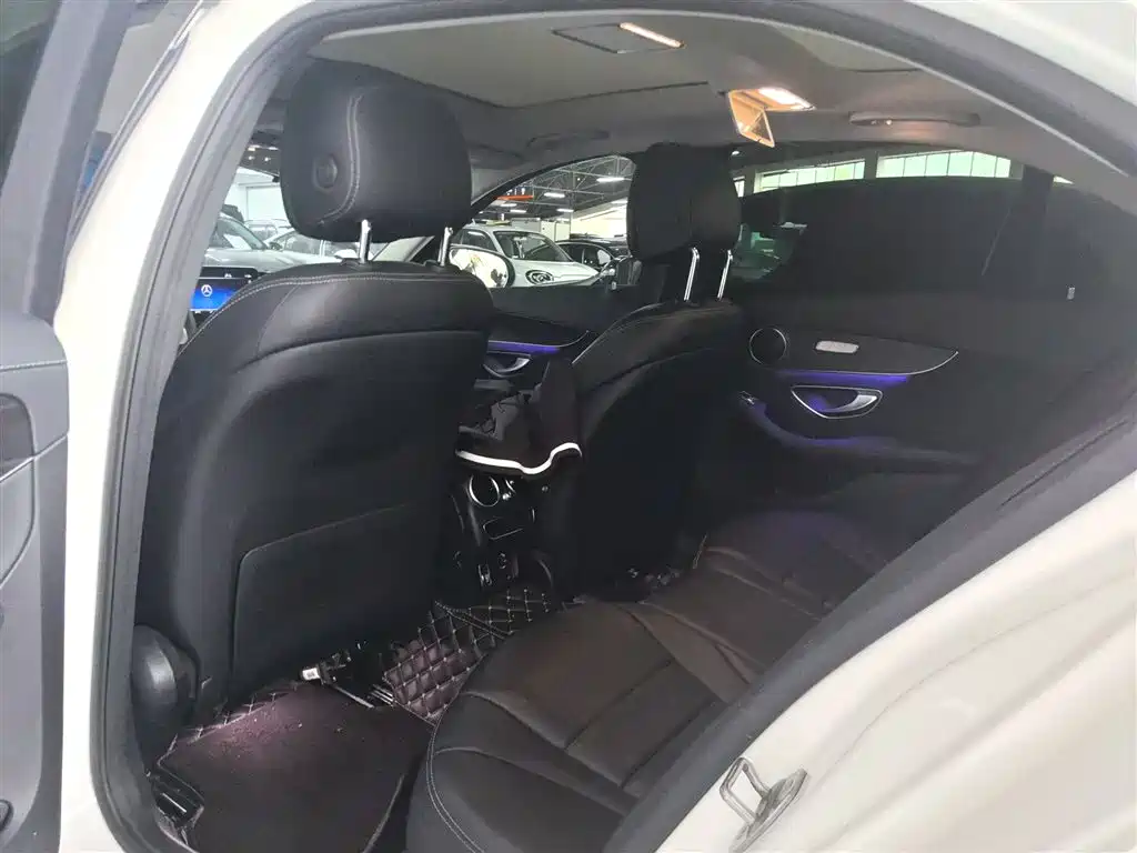 Mercedes-Benz C-Class 2021 — фото 17