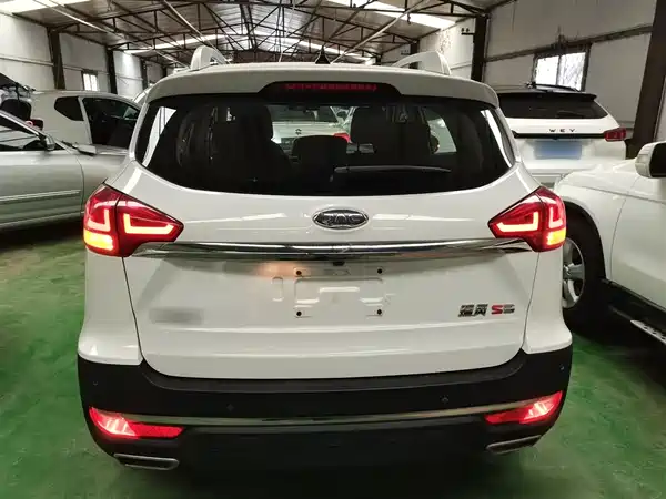 JMC Refine S3 2017