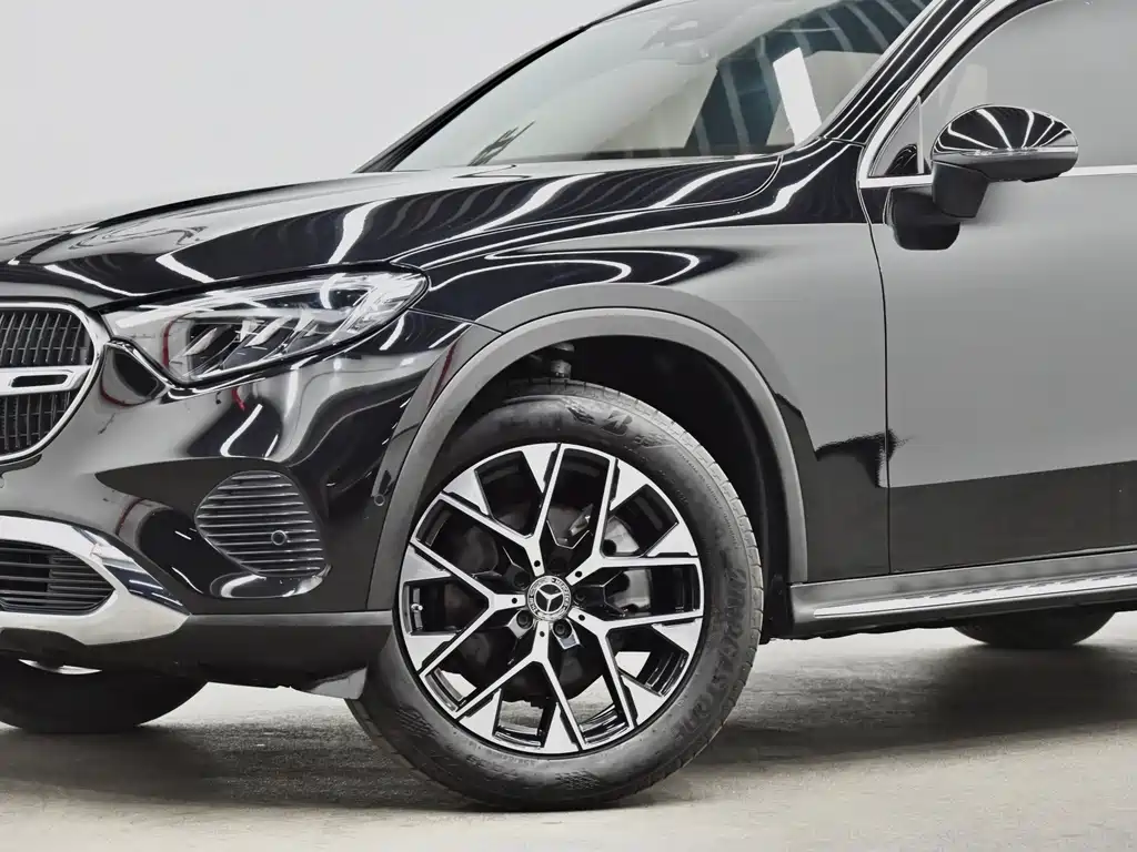 Mercedes-Benz GLC 2023 — фото 24