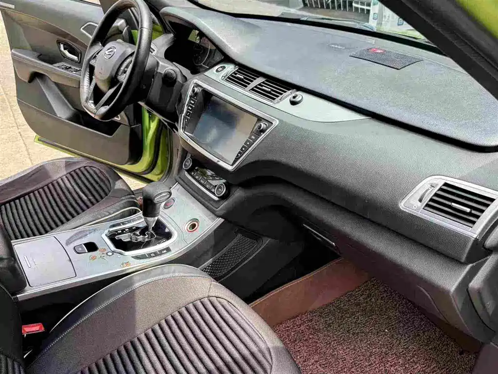 Landwind X7 2016 — фото 10