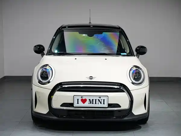 MINI 2021