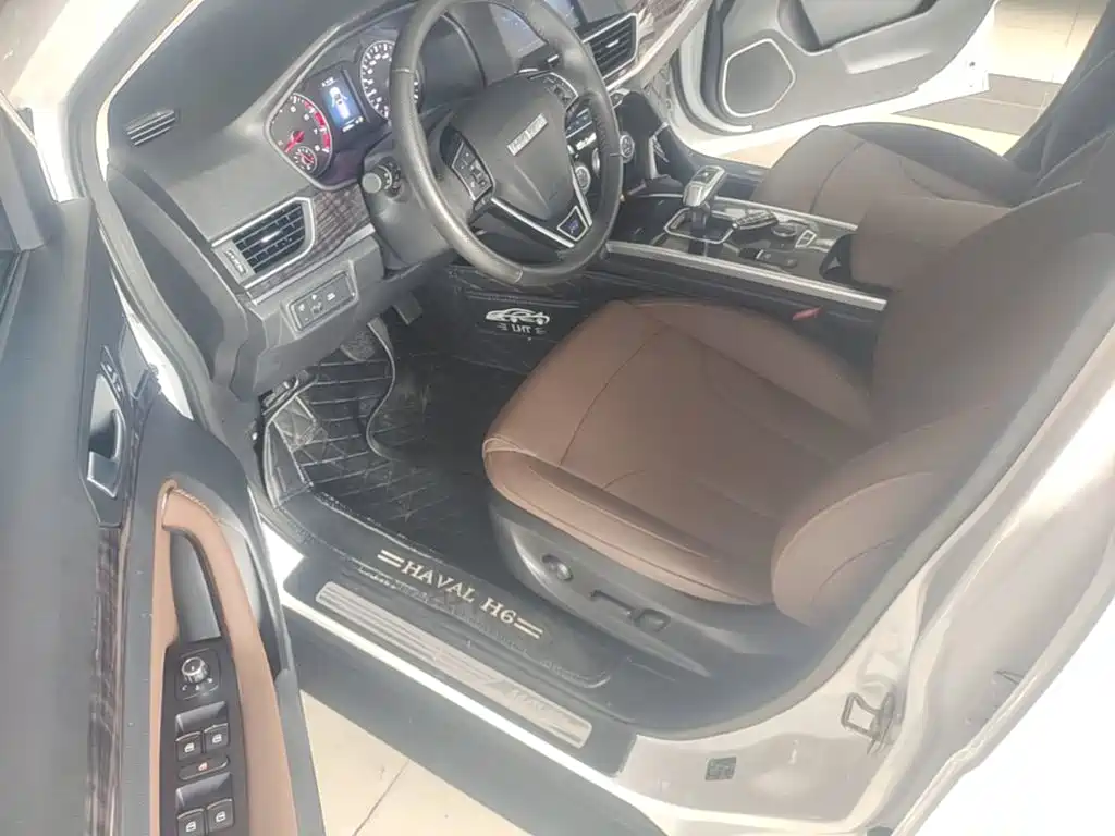 Haval H6 2018 — фото 16