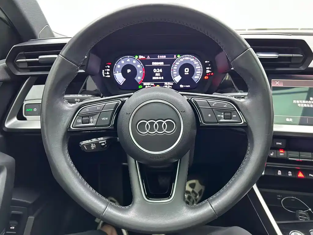 Audi A3 2022 — фото 12
