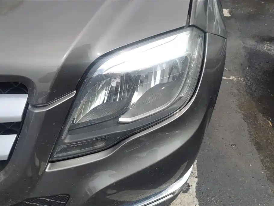 Mercedes-Benz GLK-Class 2013