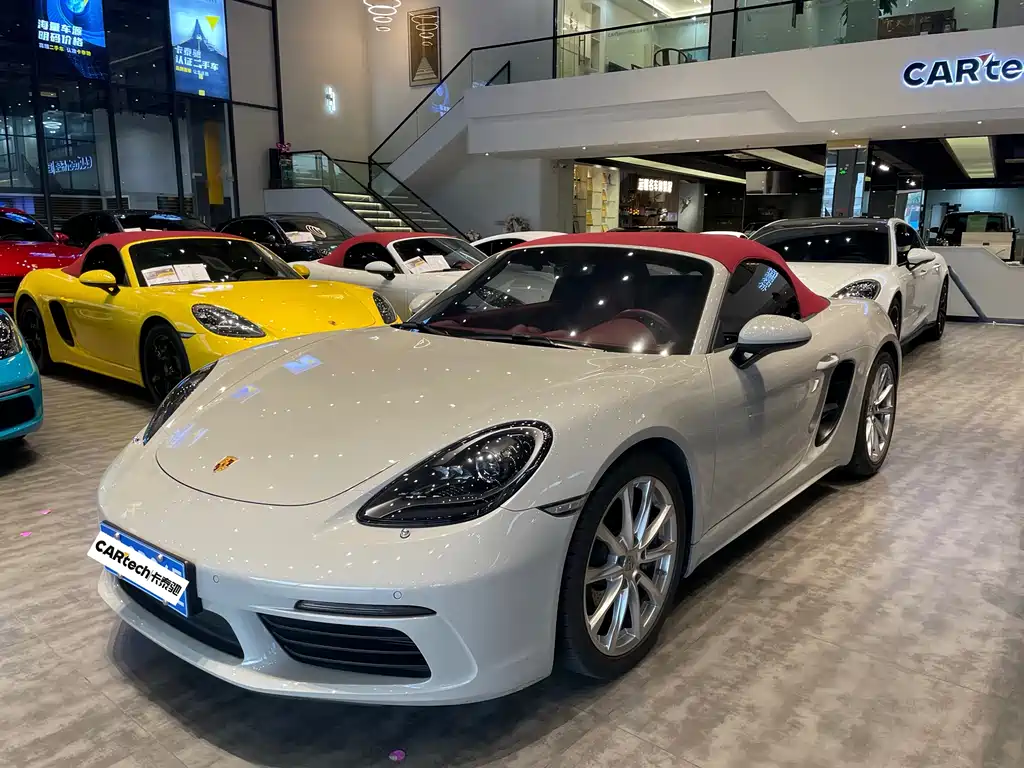 Porsche 718 2023 — фото 1