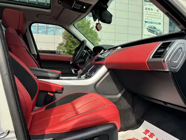 Land Rover Range Rover Sport 2019
