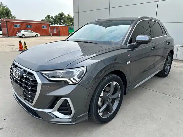 Audi Q3 2022