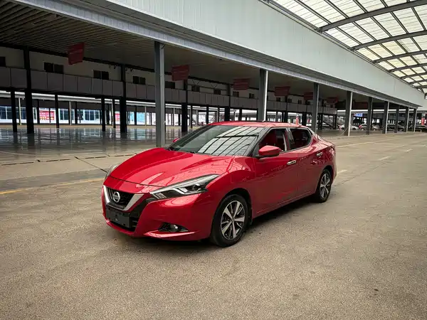 Nissan Bluebird 2018