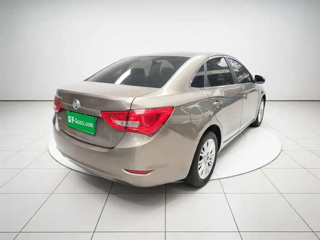 Buick Excelle GT 2015 — фото 4