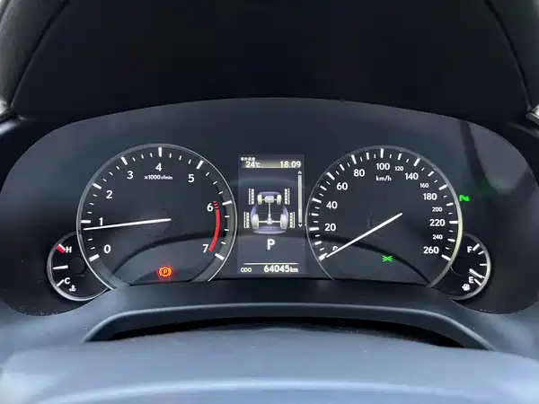 Lexus RX 2019