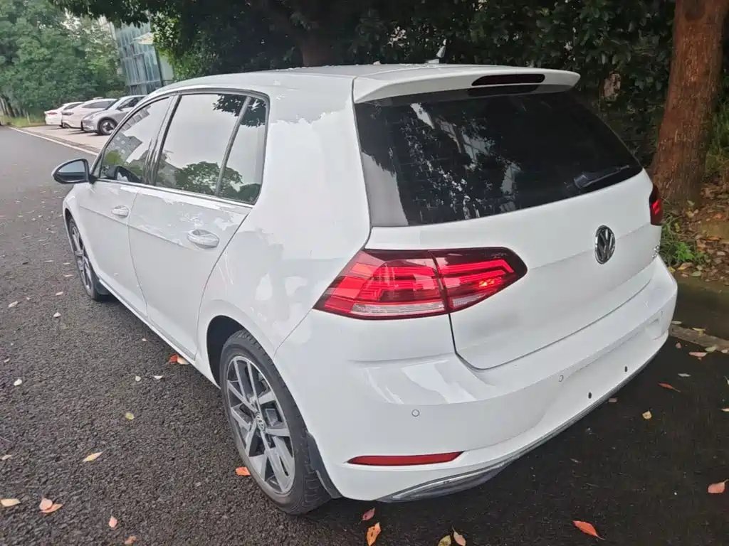 Volkswagen Golf 2020