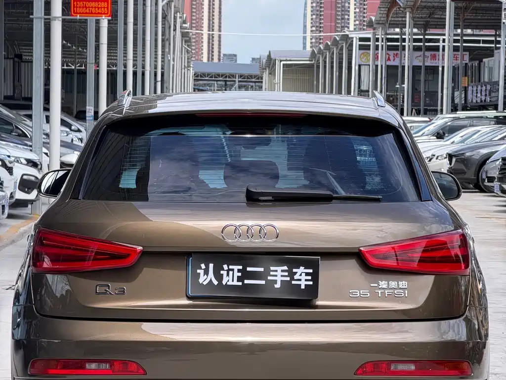Audi Q3 2013 — фото 10