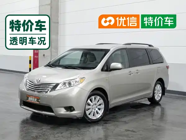 Toyota Sienna 2015