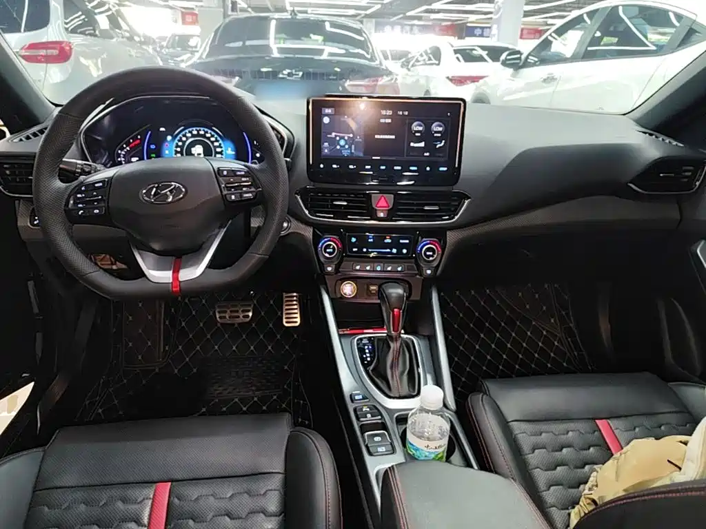Hyundai Festa 2019 — фото 10