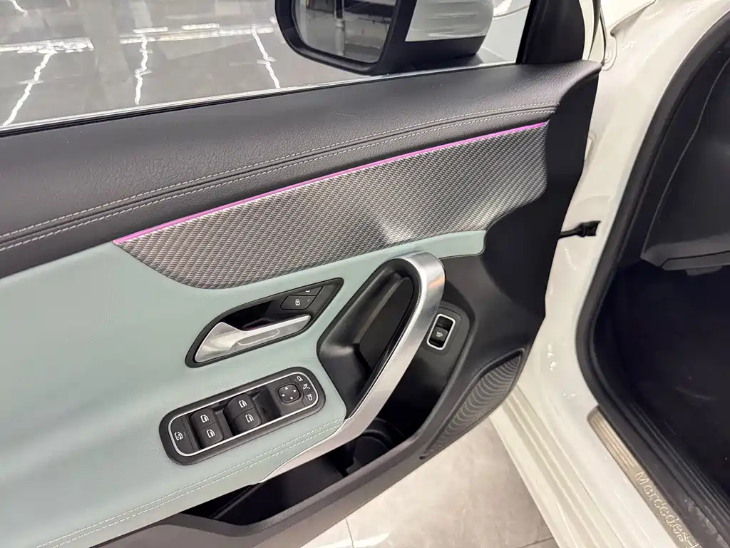 Mercedes-Benz A-Class 2023 — фото 16