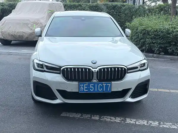 BMW 5 Series 2023