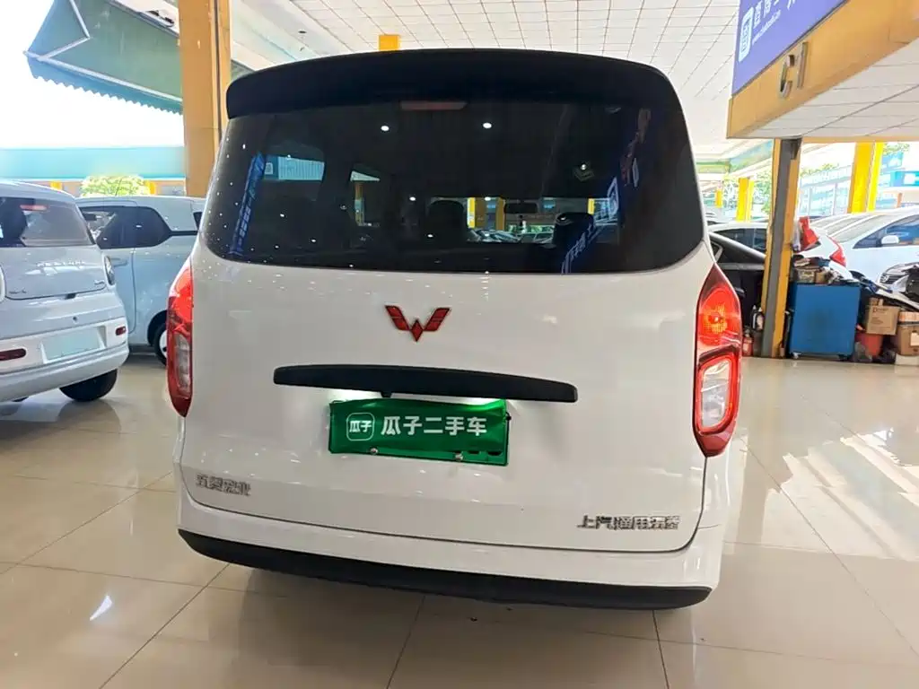 Wuling Hongguang New Energy 2025 — фото 6