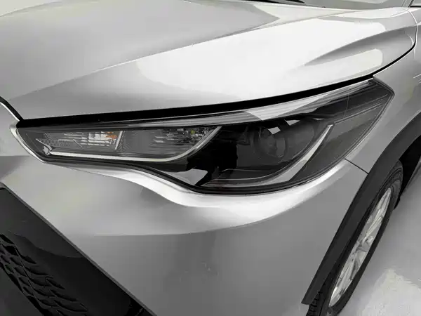 Toyota Frontlander 2024