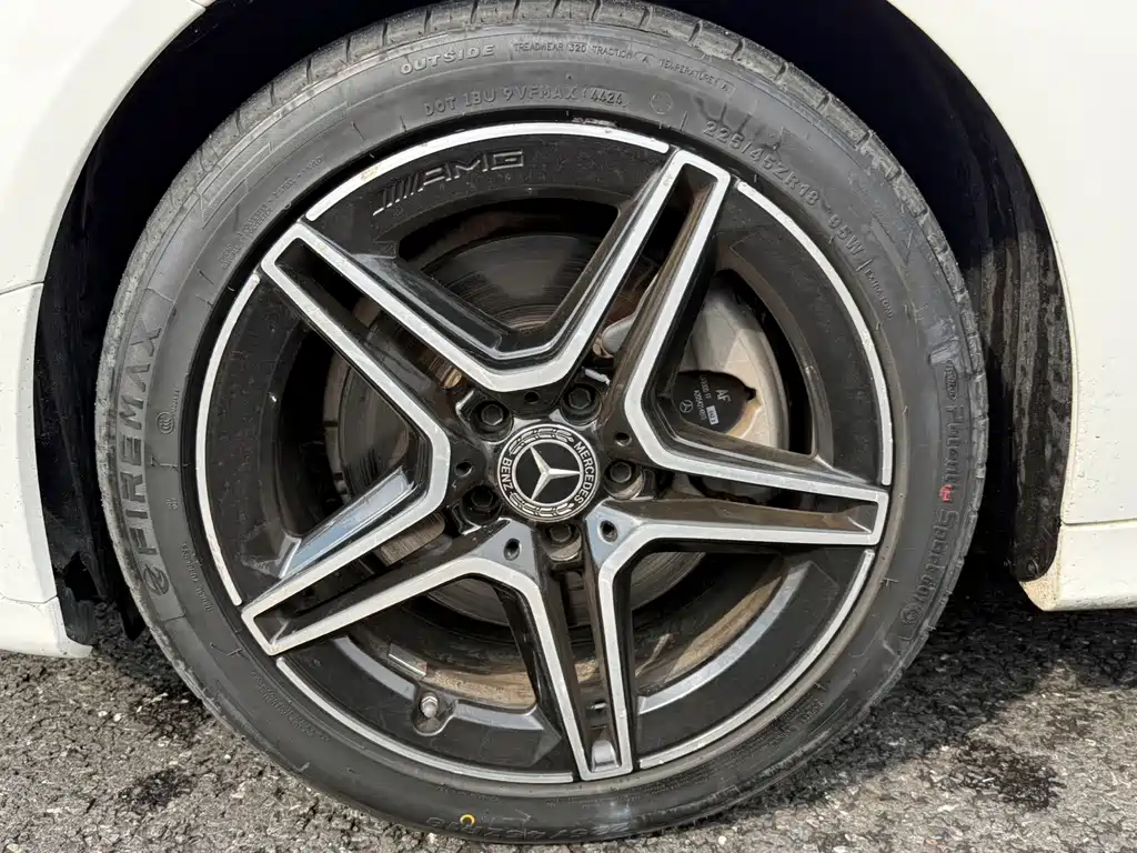 Mercedes-Benz C-Class 2021 — фото 12