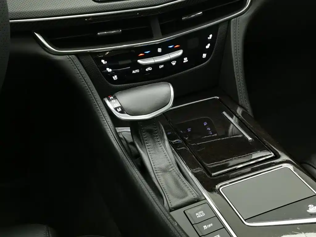 Cadillac CT6 2018 — фото 13