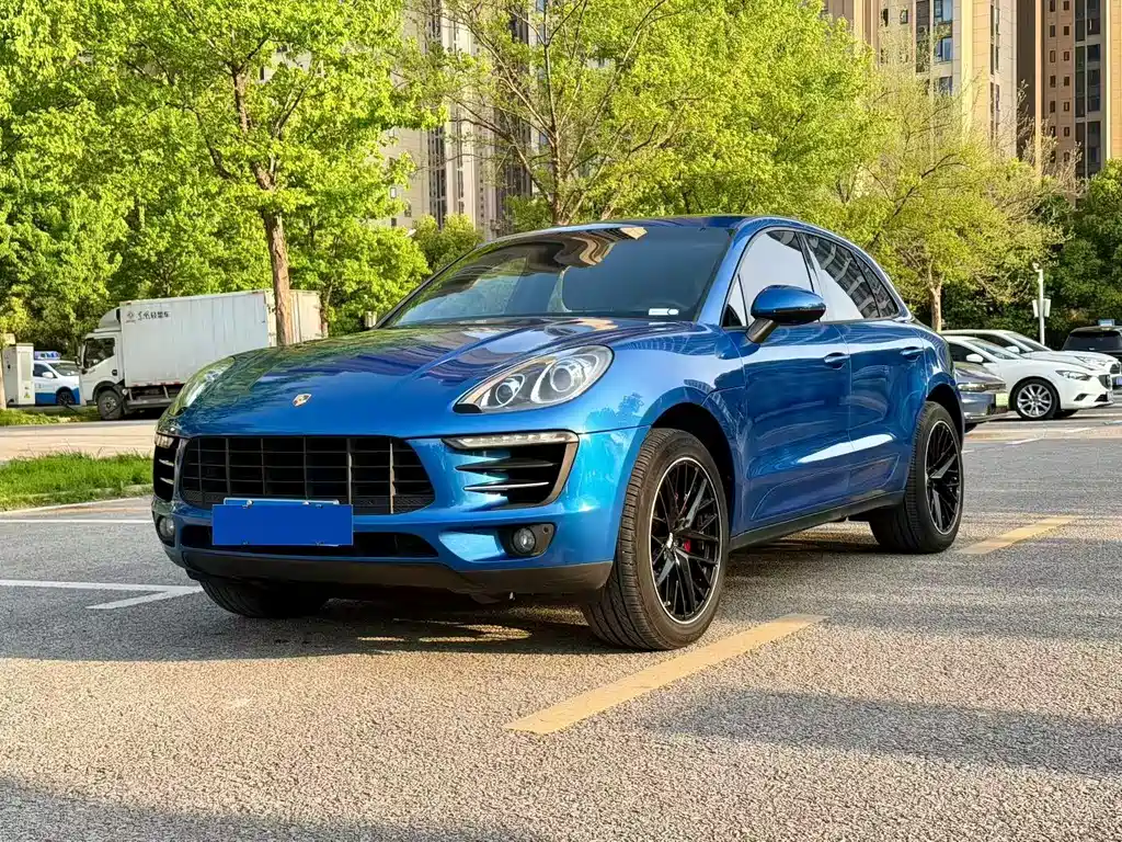 Porsche Macan 2015 — фото 1