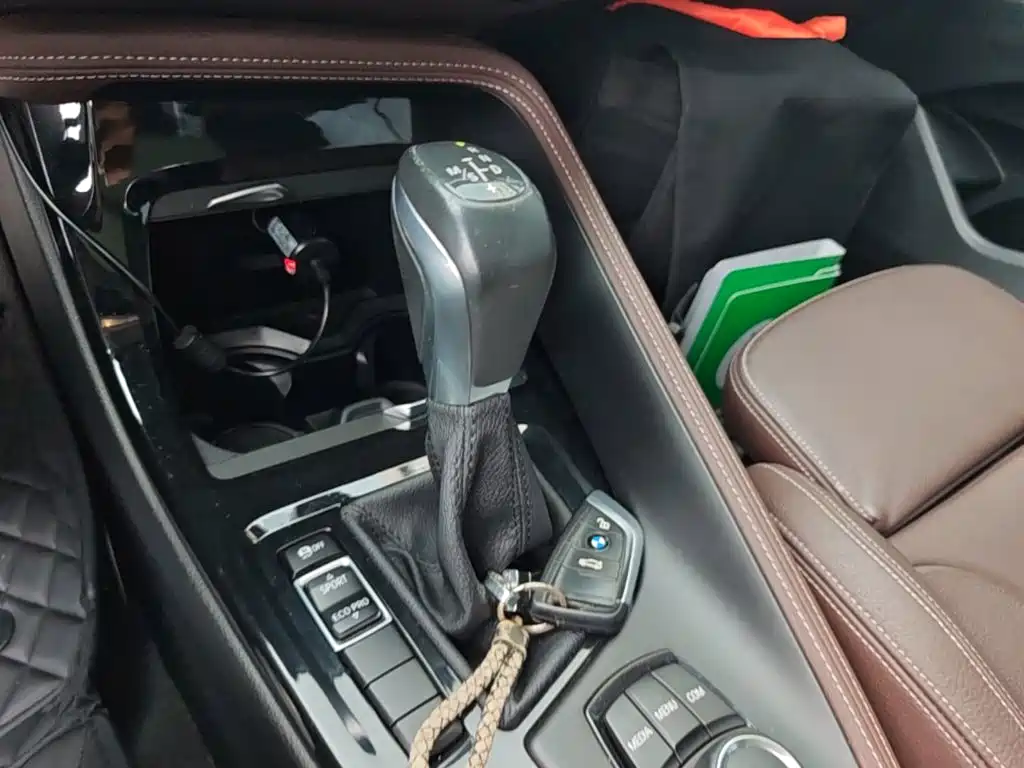 BMW X1 2018 — фото 14