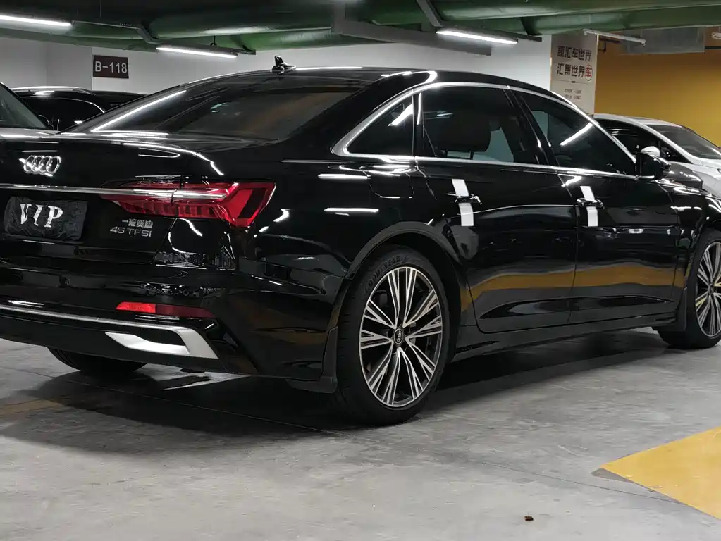 Audi A6L 2023 — фото 16