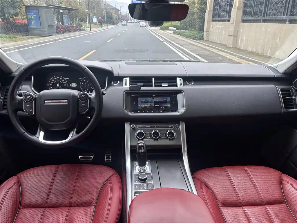 Land Rover Sport 2018 — фото 9