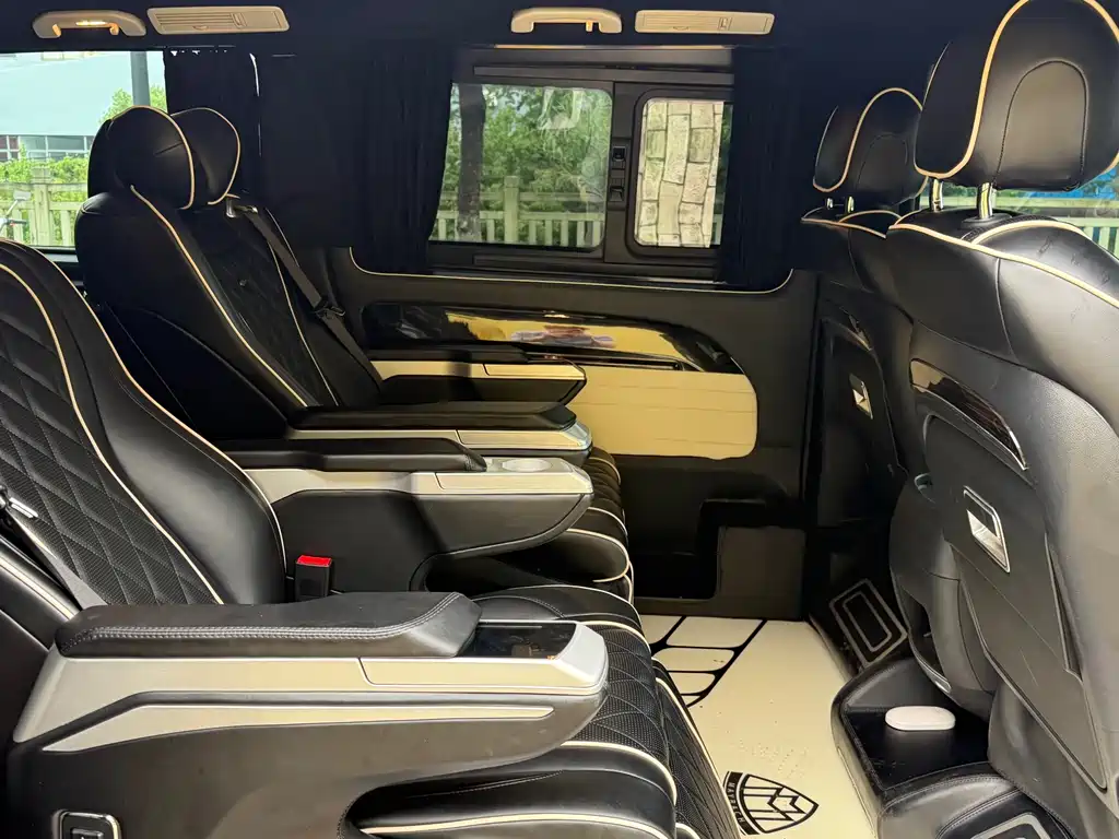 Mercedes-Benz Vito 2021 — фото 10