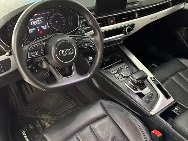 Audi A4L 2018